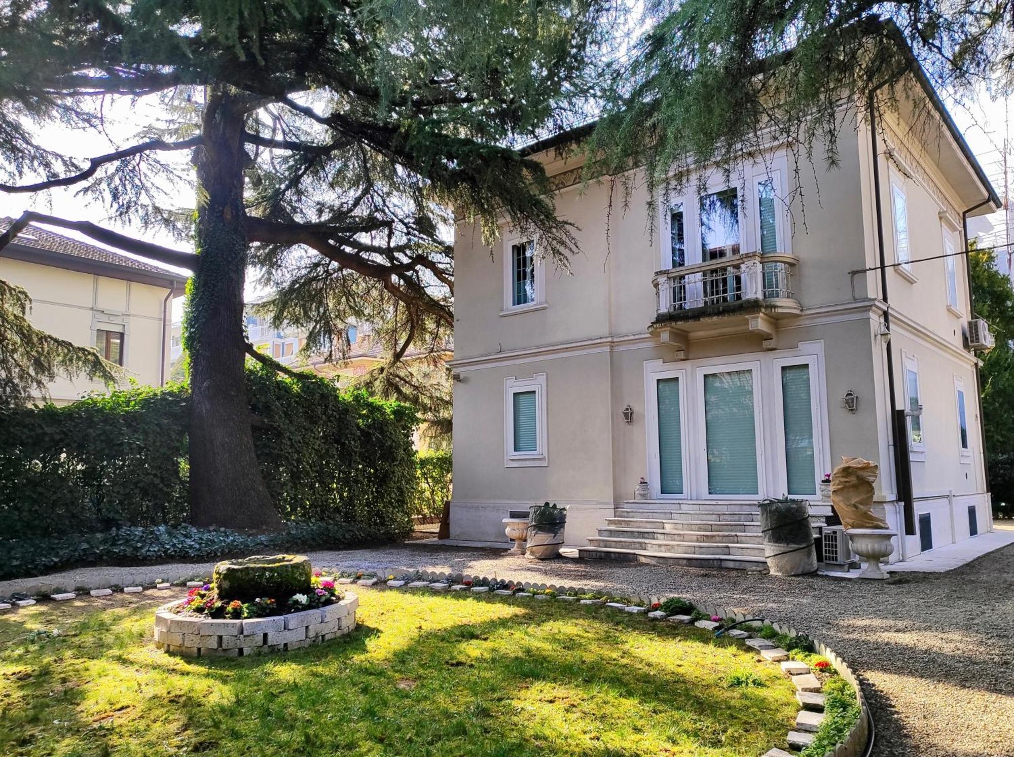 Casa Valli ريجّو إيميليا المظهر الخارجي الصورة